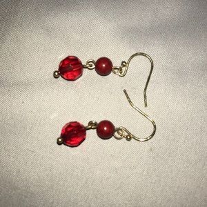 Dangle earrings